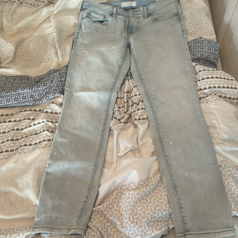 Light washed blue jeans. Pacsun. Size 30x30. Skinny fit.
